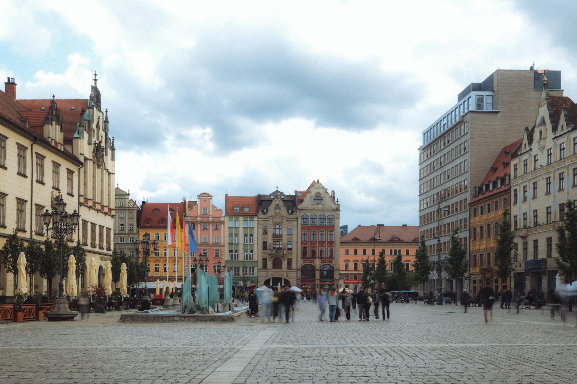 Piotrków Trybunalski: Zawodowa reaktywacja i 20 lat UTW